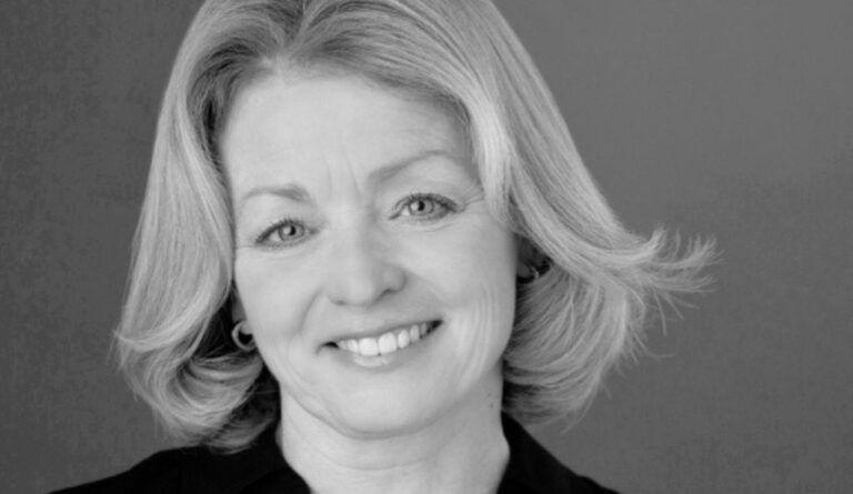 Nora beck tan